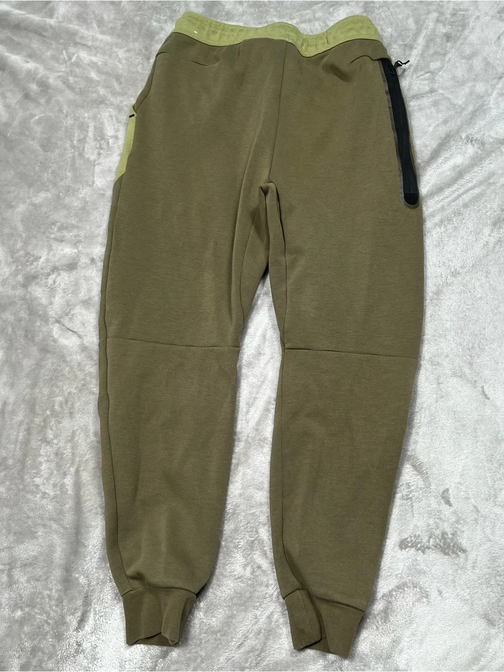 Nike NSW Tech Fleece Joggers Mens S Green Two Tone Sweatpant Athletic CU4495-222